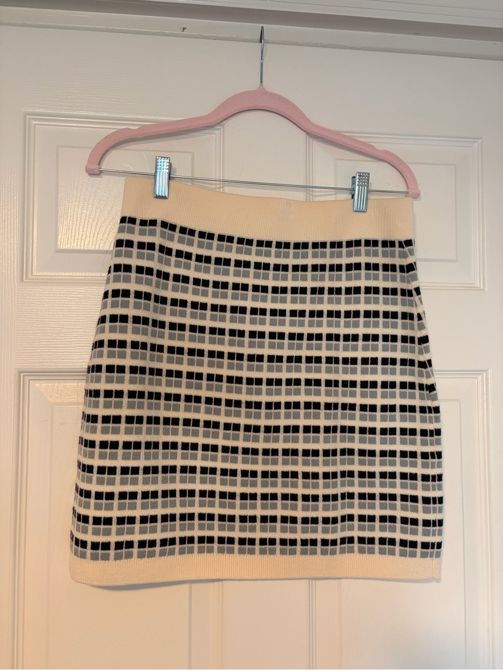 NWOT Aritzia Babaton Chronicle Knit Mini Skirt